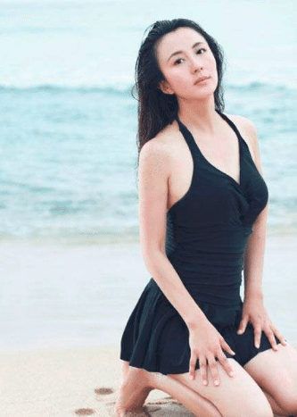 娱乐圈|女星拍戏时“意外怀孕”，如今孩子已经10岁，至今仍不知爹是谁！