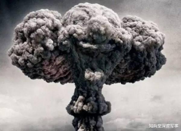 核武器@一个国家到底拥有多少核武器才算够用，是不是越多越好？