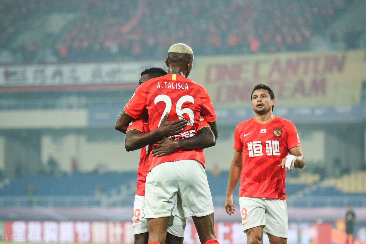 广州恒大|重大失误！恒大已错放21岁三冠新星，卡帅自废武功后3次求助高层