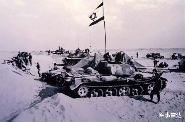 [预警机]表面和中国称兄道弟，暗地里却勾结美国，还给印度送去大礼