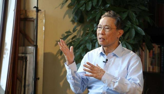 []钟南山提醒学生学好这门课，两个基本点，一个核心，高考一定成功