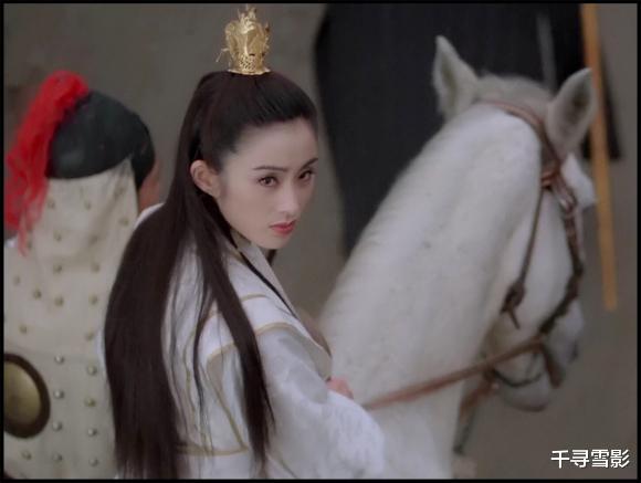 王艳|十位古装女子回眸的瞬间，王艳三角上榜，哪一个曾惊艳了你？