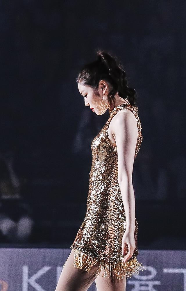 花滑|乌特金：花滑都是孩子，没胸没臀无美感？滑迷：看人还是看比赛？