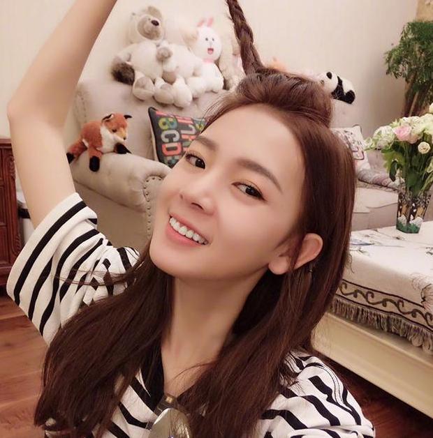 :陈瑶晒出自己的豪宅,餐具餐布都是一次性的,吃完饭都不用收拾了