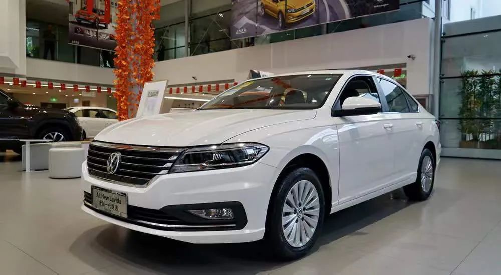 #大众朗逸#小夫妻家用：卡罗拉、雷凌、宝来、朗逸、速腾怎么选？