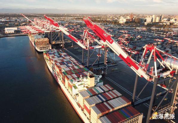 美国|啥情况啊?美国上百万吨货物运往中国,专家:正中下怀