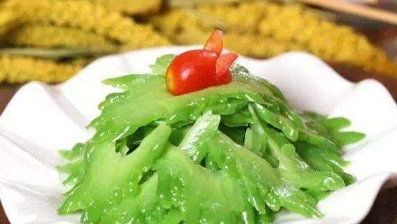 苦瓜|提醒：炒苦瓜不能放此物，吃了就是没病找病，现在知道还不晚