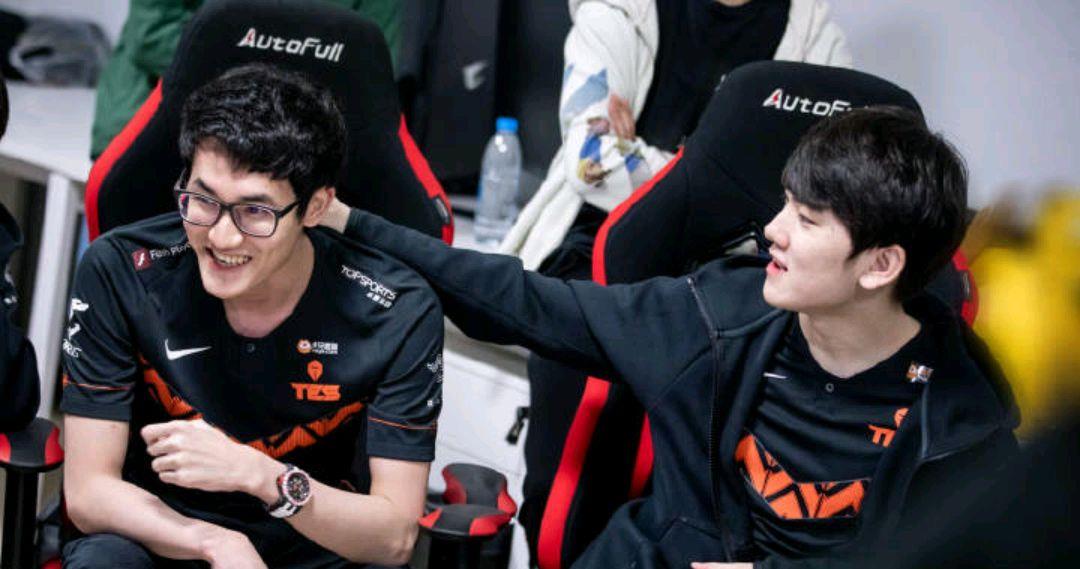 『tes战队』打破质疑！Jackylove天秀EZ砍下四杀，TES战队首次挺进决赛！