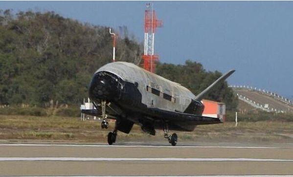 太空■X-37B再次升空，炫耀太空霸主地位，这次带哪些新黑科技上天？