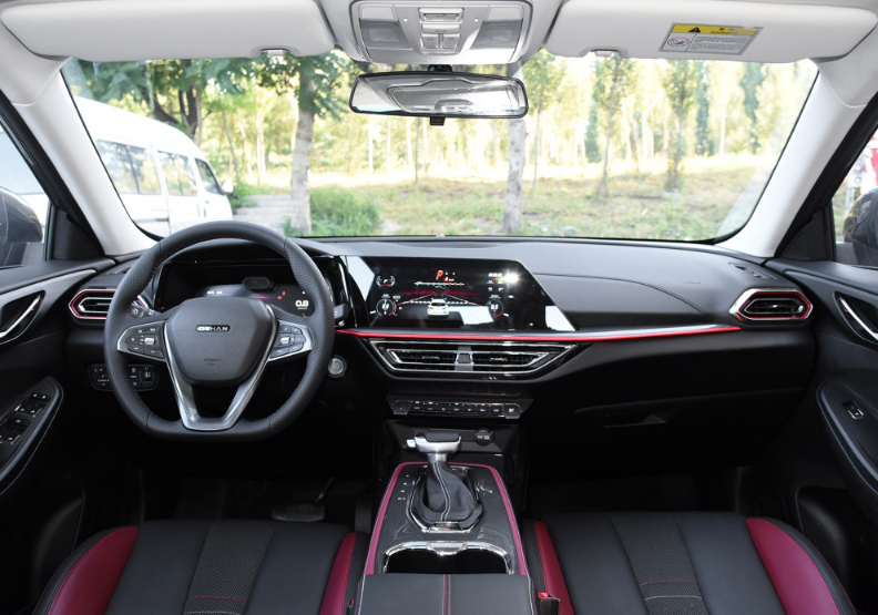 长安汽车|或起售5.55万?长安又一款顶梁柱车型,1.5T有180马力,20日开售