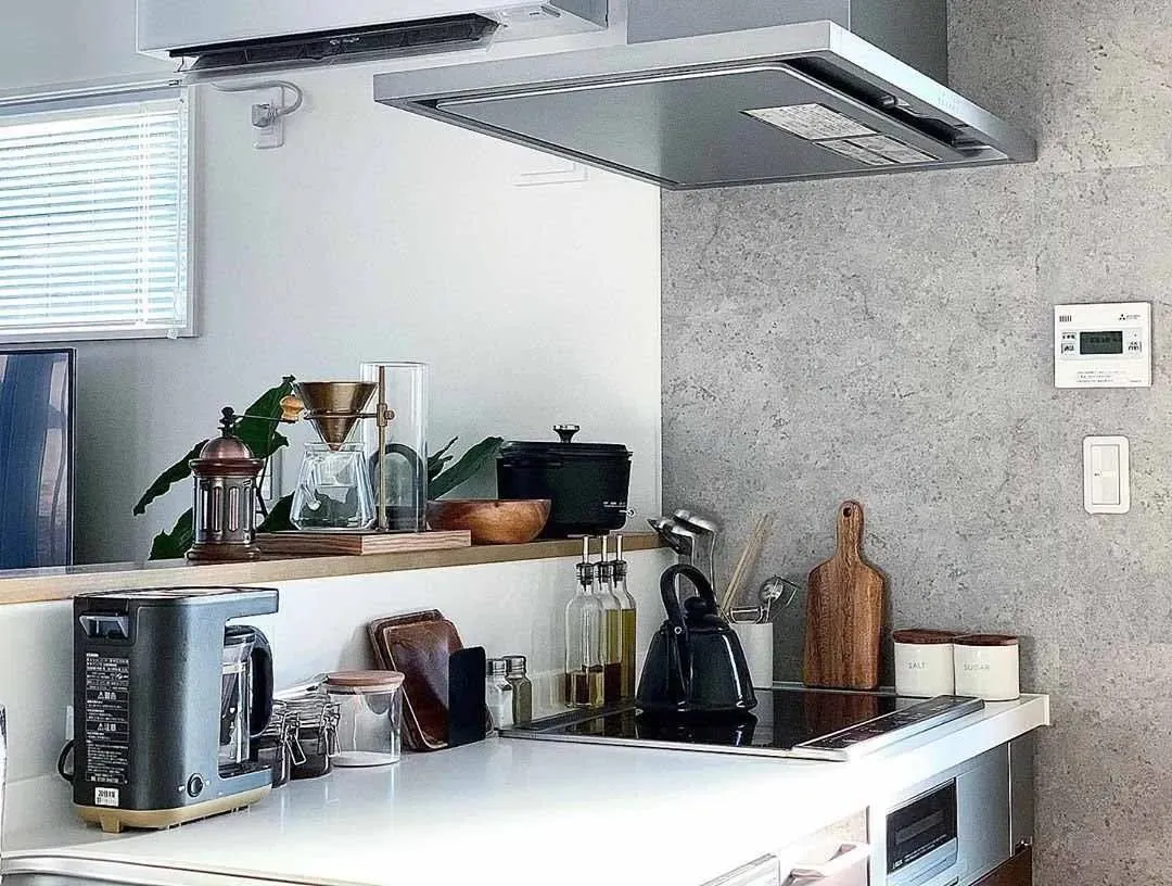 「」为什么日本厨房小，台面却非常干净？原来秘诀就在这20cm里！