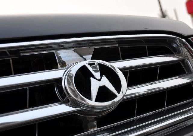 福特野马@4个带马的车标,第三个老百姓最喜欢,最后一个人人嫌弃