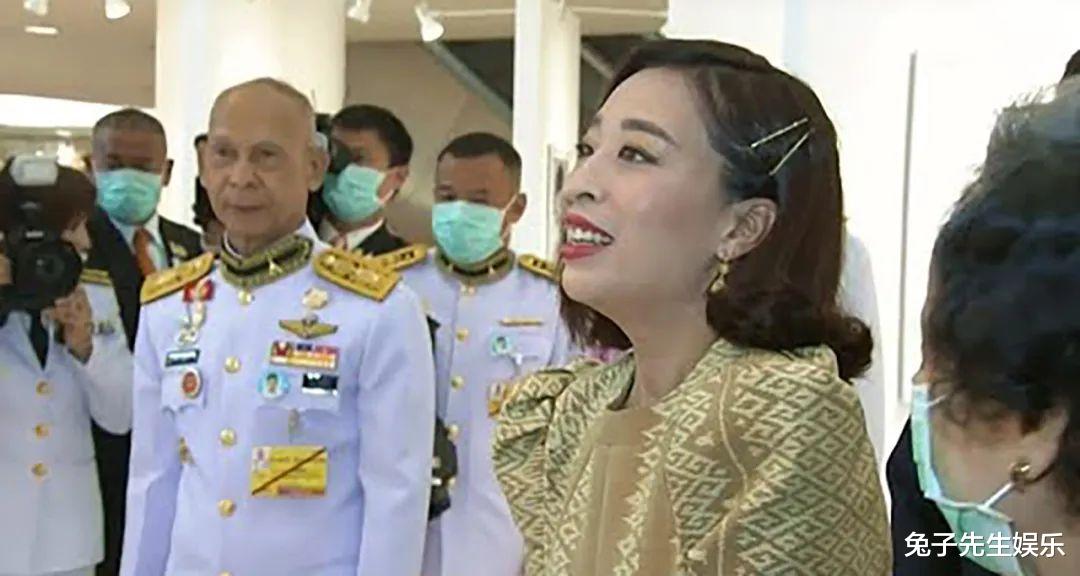 泰國大公主換短發瞭，第一次狠心剪去長發，氣場提升瞭好幾個檔！-圖5