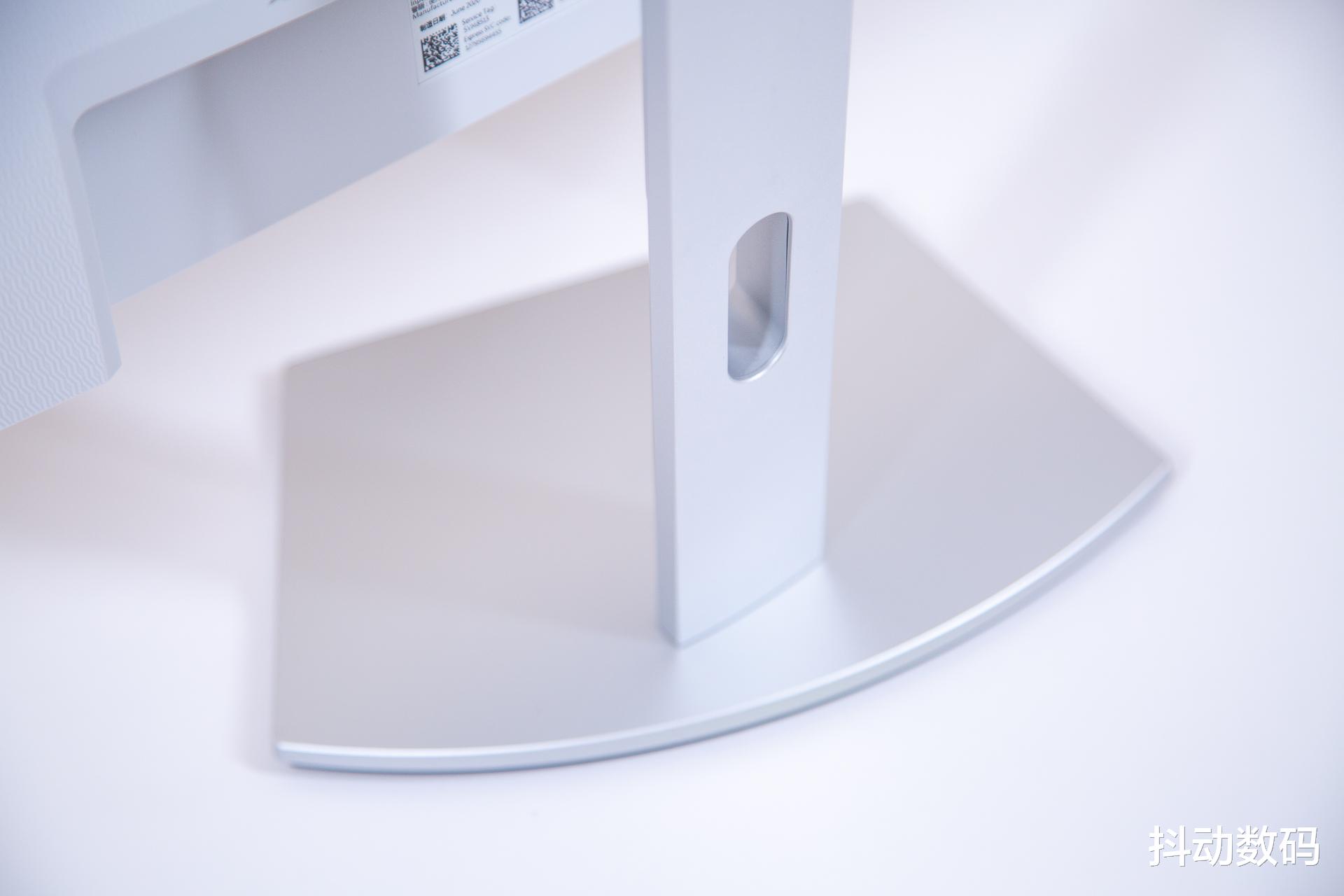 惠普|白色、4K、IPS、广色域 DELL S2721QS显示器哪里吸引我?