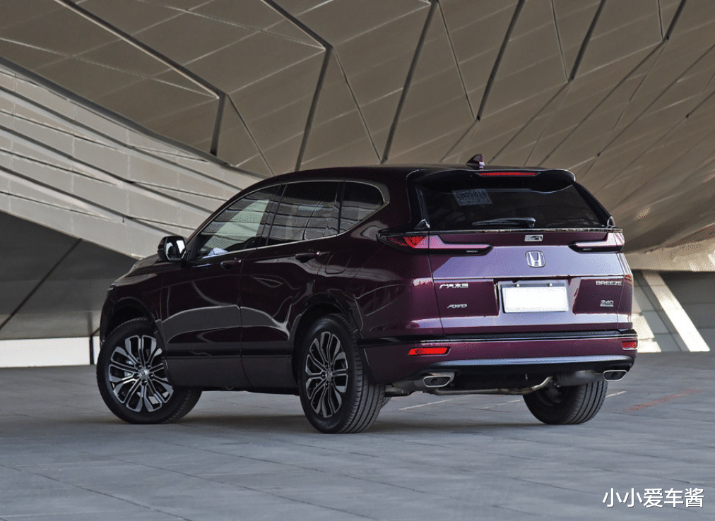 本田CRV|本田又一“走量王”！比CR-V有质感，后排放倒就是双人床，油耗4.9升