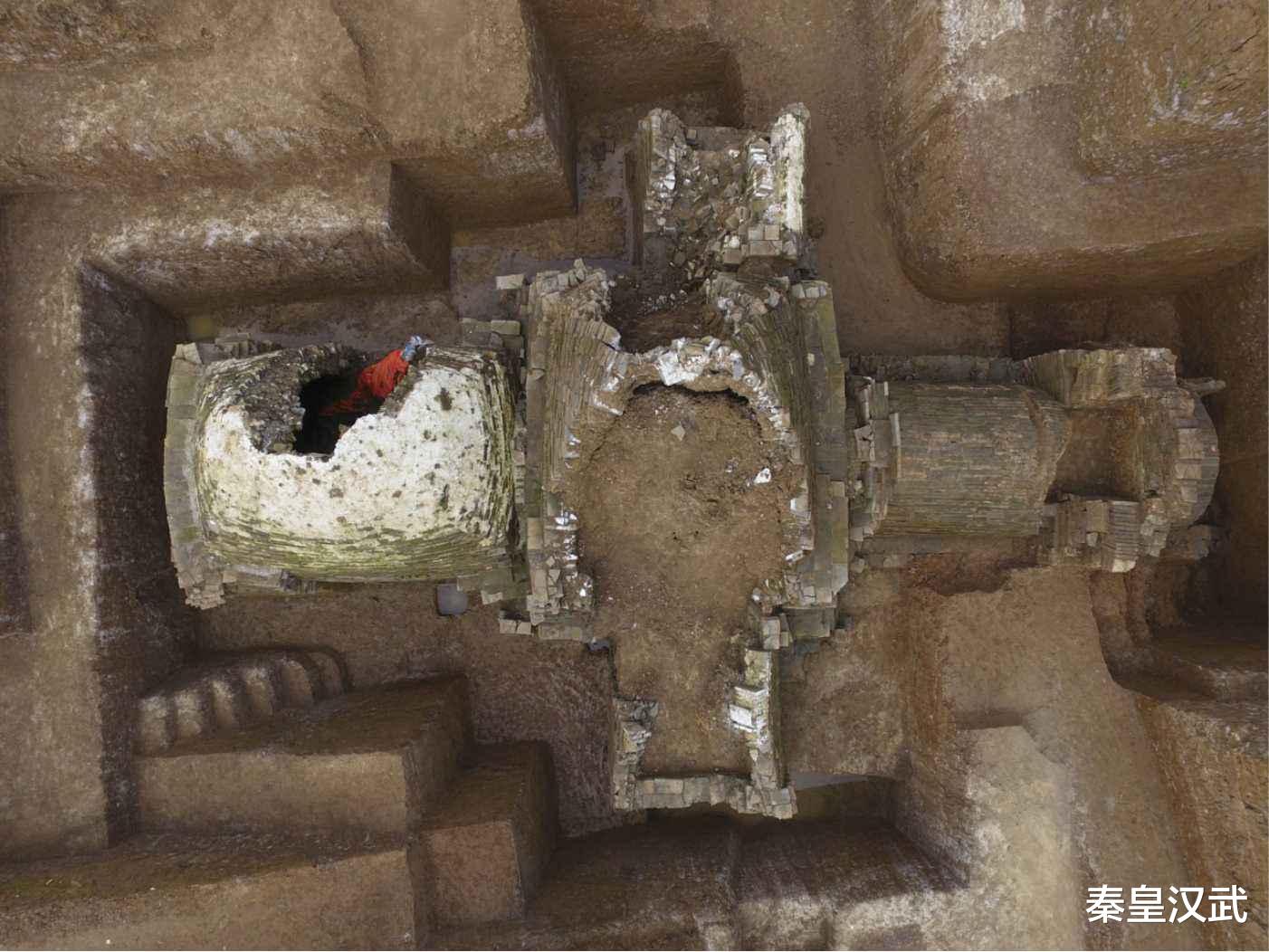 刘巴|刘备为筹钱用一损招，20年后孙权才发现，诸葛亮感慨：自愧不如