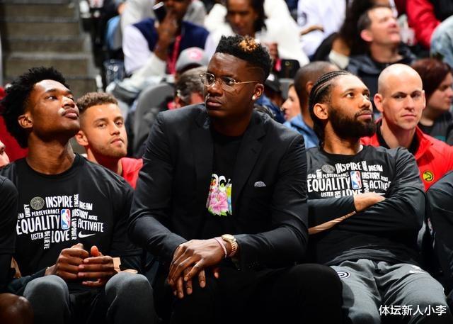 火箭队：火箭4换2大交易成赢家，2劲敌送“助攻”，德安东尼也开窍了