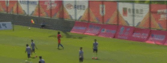 【黄海】扳回一局！鲁能热身赛2-1复仇10人黄海，段刘愚破门李海龙建功