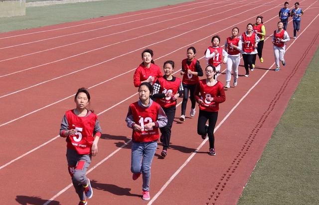 高考@取消体育考试的城市，看看有你的城市吗？