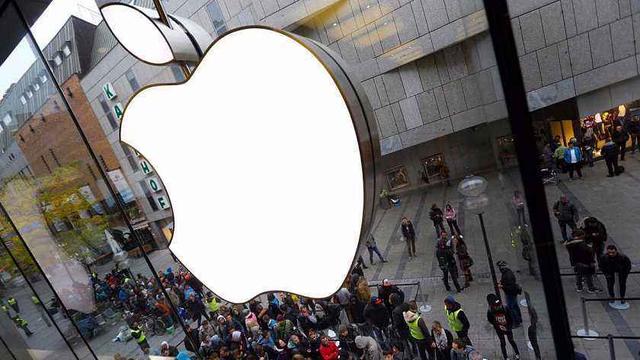 『苹果』损失60亿？国家终于“出手”，库克也没料到，第一步就是限制苹果