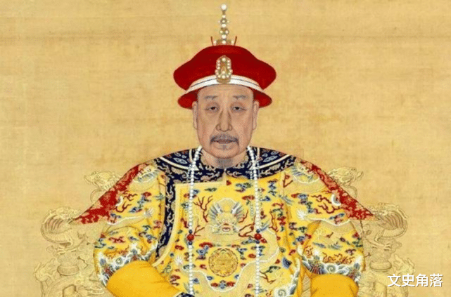 [嘉庆]乾隆死后，嘉庆是如何对待乾隆后宫的妃子的？