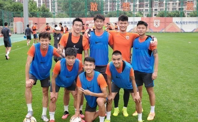 #山东鲁能#鲁能新秀队正名之战！两新星表现惊艳，战平费莱尼率领的主力队