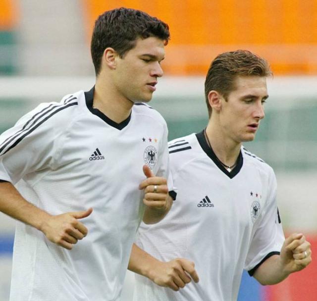 『巴西队』没有含金量？02年世界杯的巴西队，靠运气夺冠吗