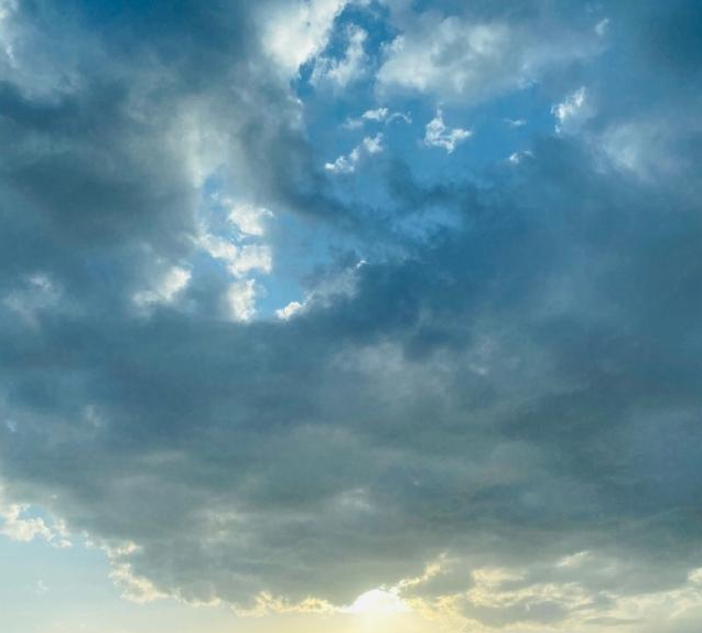 『肖战』肖战发微博暗示发新歌？你会支持吗？