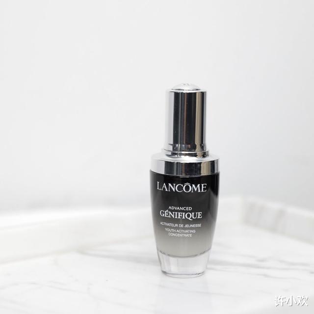 资生堂|预算有限,小棕瓶和小黑瓶选哪个?其实资生堂这瓶比它俩更值!