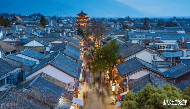 「云南」云南这座城市即将沦为空城：拿着三线的工资，还着新一线的房价