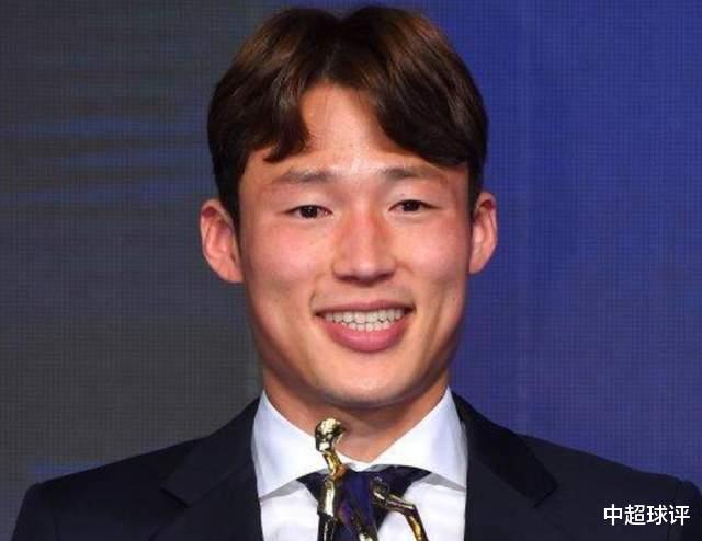 中超|中超将再迎28岁韩国当红国脚：名记爆料他将在赛季末加盟！