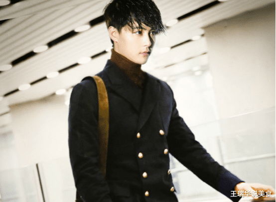 马天宇■仅用一首歌让他爆红至今,却被禁唱十年,今歌曲被写入教科书