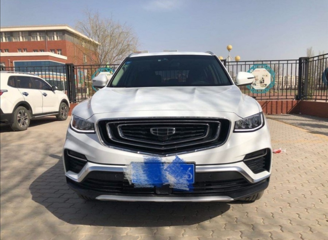 吉利博越@入手“最美国产SUV”吉利博越，除了油耗高之外没啥缺点！