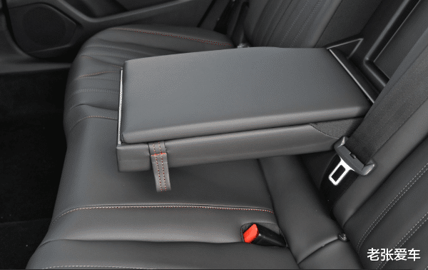 标致508|开它比迈腾舒服，高速180码稳如牛，油耗6.6，却跌到14万不被理