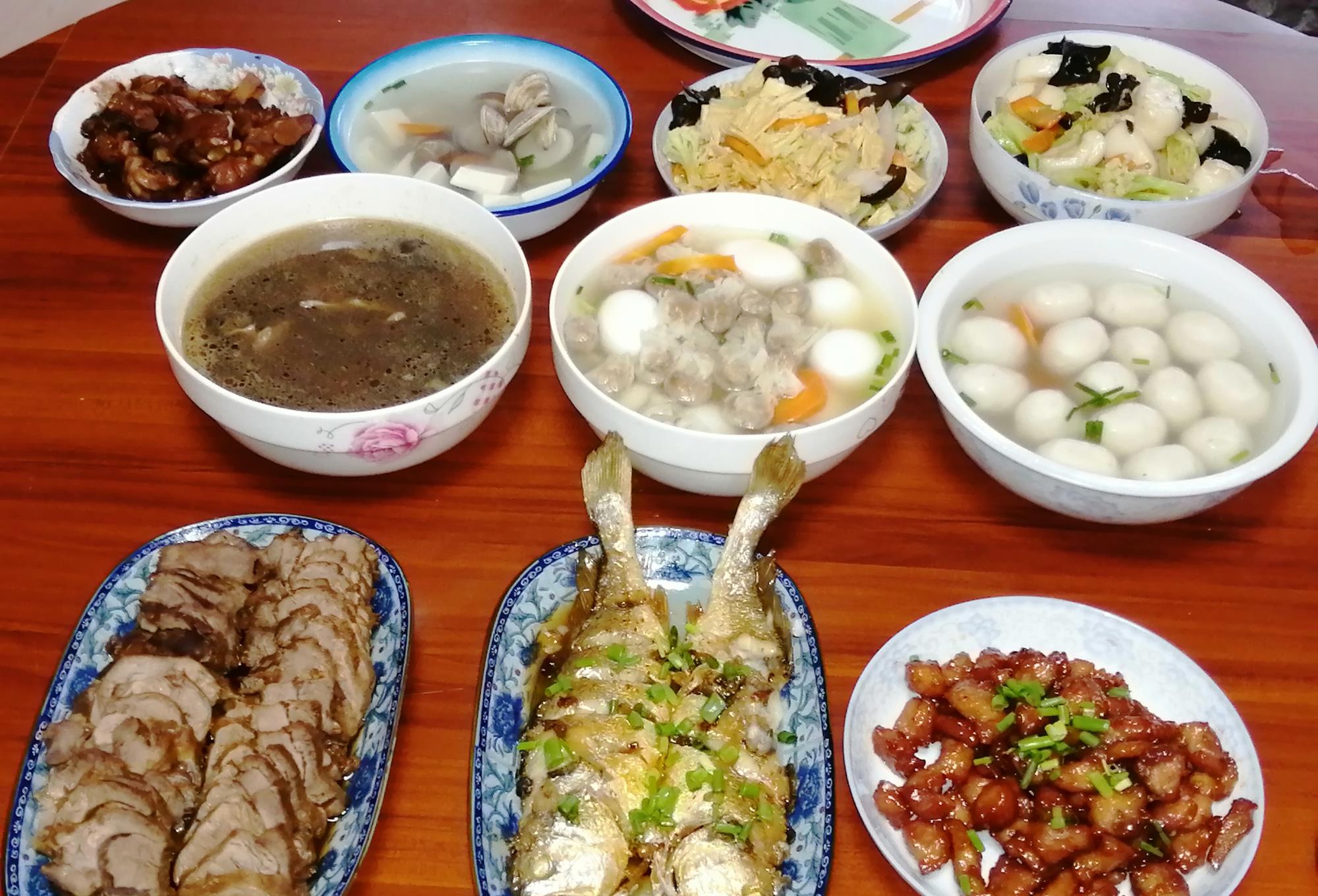 福州|假期第二天，回娘家吃饭，一大家人比吃年夜饭还热闹