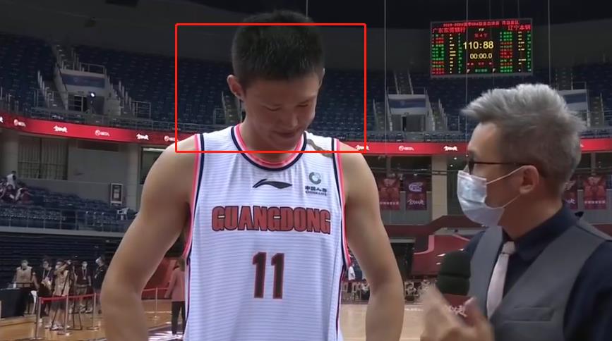 广东男篮|杜锋神了,向队员下死命令:就打贺天举!三叉戟60分,周鹏吃饺子