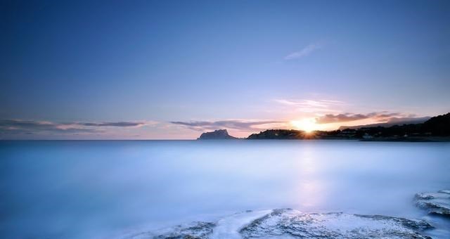摩羯座|两周后，爱如潮水，想念似风，三星座挡不住思念，期待旧情复燃