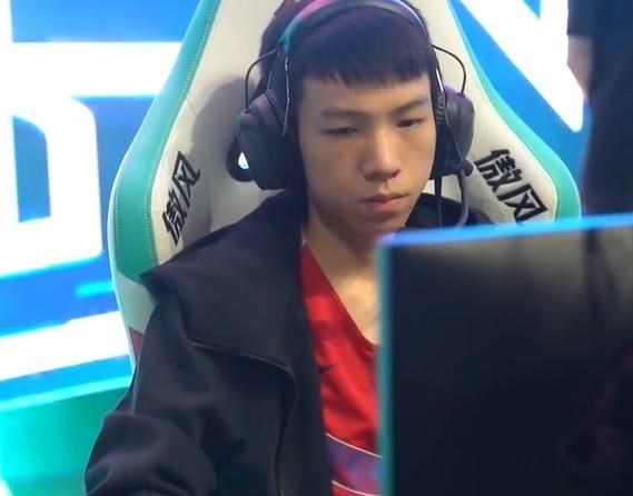 打野|跟IG不对付的打野离队，已经将天才选手收入囊中？难怪提前宣布