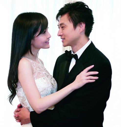 倪震|倪震的三观,让周慧敏从23岁熬到42岁,最后还赌上一切