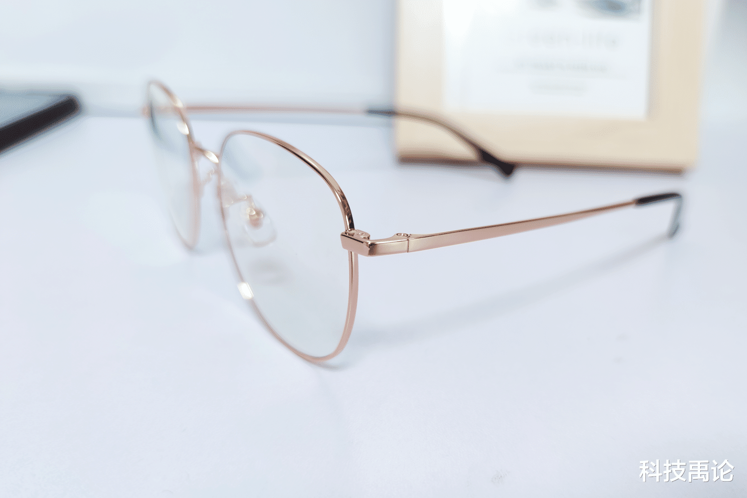 米家|小米出行新品开箱，16层镀膜镜片+无感佩戴，型男必备