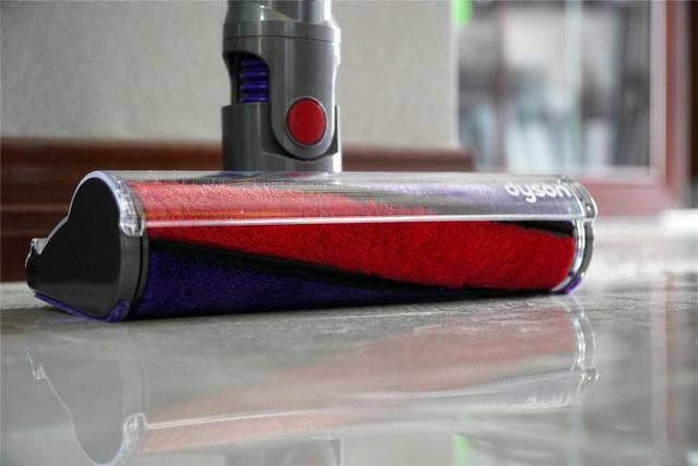 戴森|洗地机or吸尘器？戴森和必胜之间的性能大比拼！