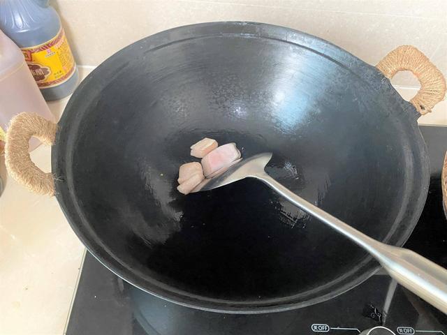 |炒菜一级爽的古法铁锅开箱体验分享:原来锅与锅之间真的差距很大