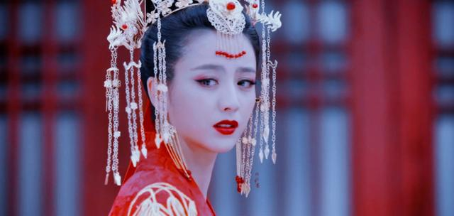 西施|谁演的西施最美？60后董智芝70后蒋勤勤, 80后佟丽娅90后欧阳娜娜