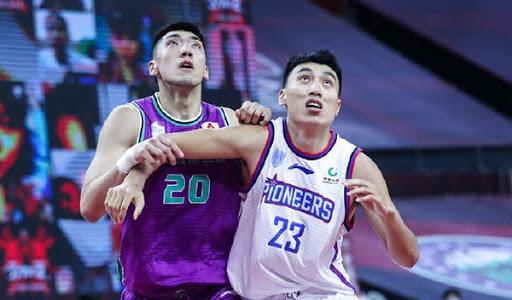 哈德森|打疯了！这样下去不仅易建联CBA地位不保，广东队冠军也得让贤了