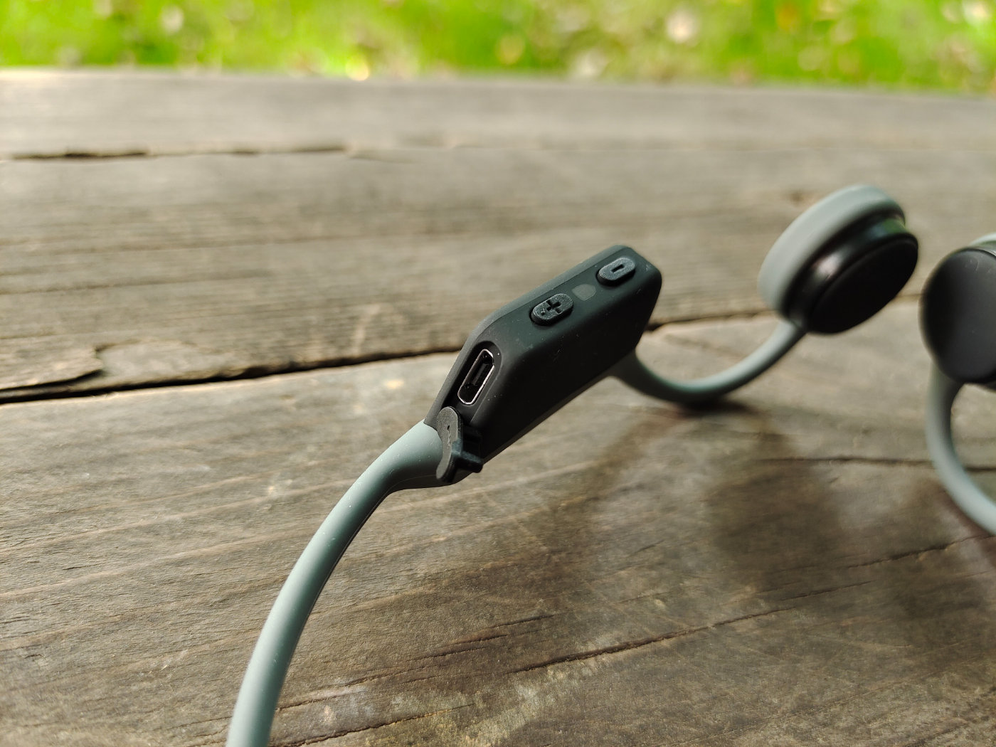 iphone12|我的第二副骨传导，南卡Runner 骨传导蓝牙耳机体验