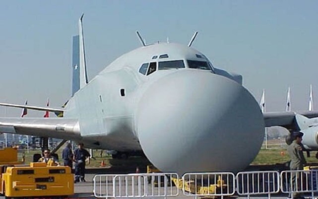 #预警机#虚伪至极，表面上与中国称兄道弟，背地里却和美国勾结在一起