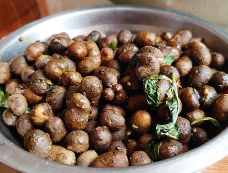 「山药」春天，在菜市场碰到我必买10斤，是菜也是药，健脾养胃价格还实惠