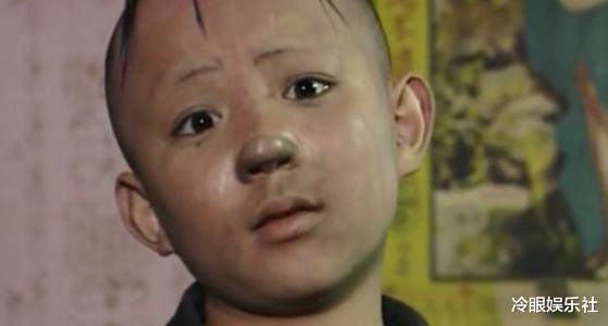 孟智超|“三毛”演员晒25年对比照,三毛变得越来越帅气,妈妈却老了