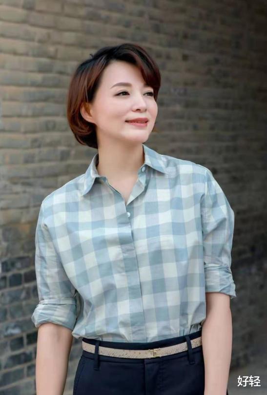 董卿|47岁董卿，20岁后就没胖过，坦言：想要身材好，方法很简单