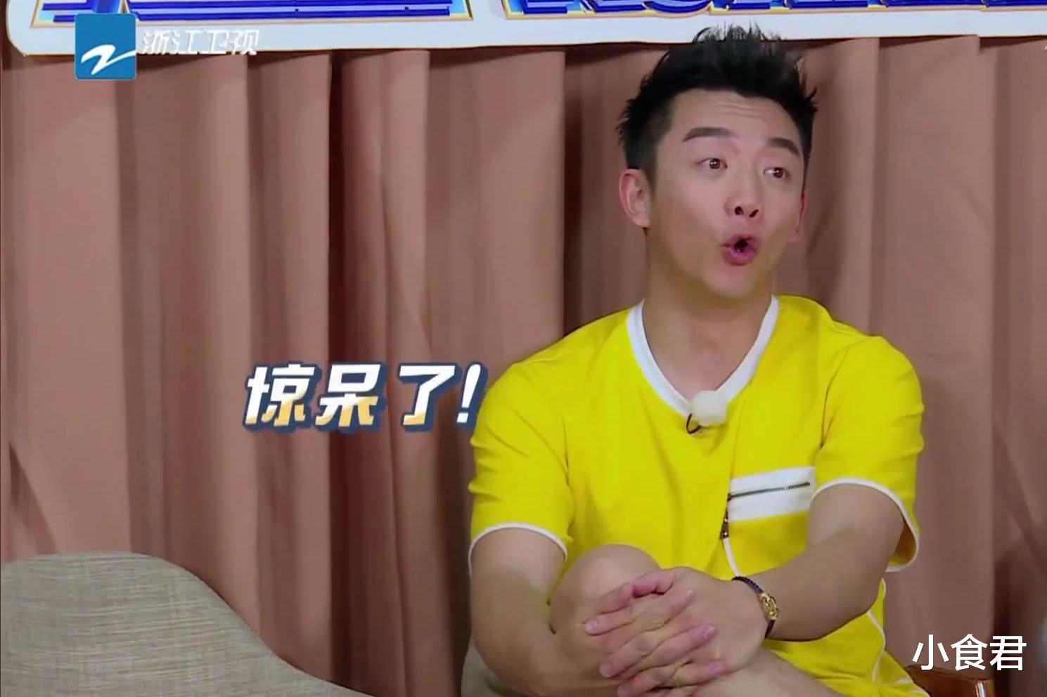 郑恺|Baby撕名牌衣服被扯破,郑恺瞬间看呆,4个字说出广大网友的心声